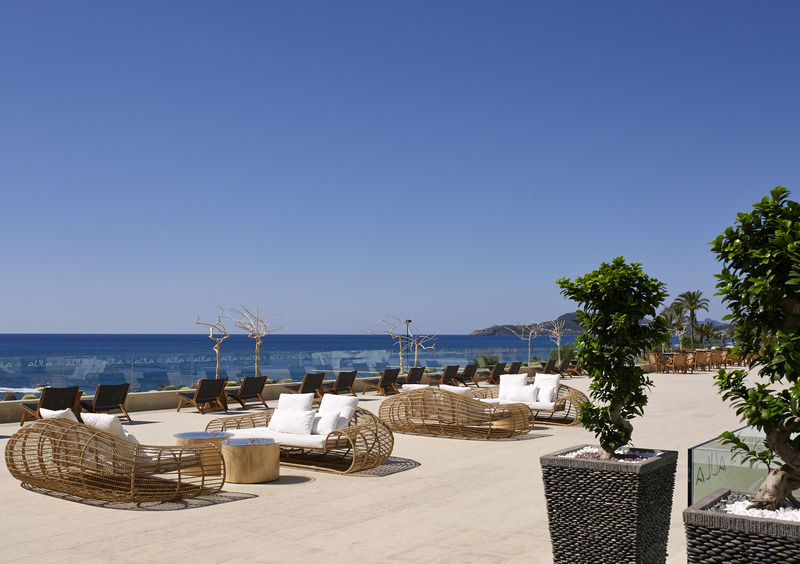 米斯塔阿里拉温泉度假酒店 法里拉基 外观 照片 The beach at the Westin Resort & Spa, Playa del Duque, Tenerife