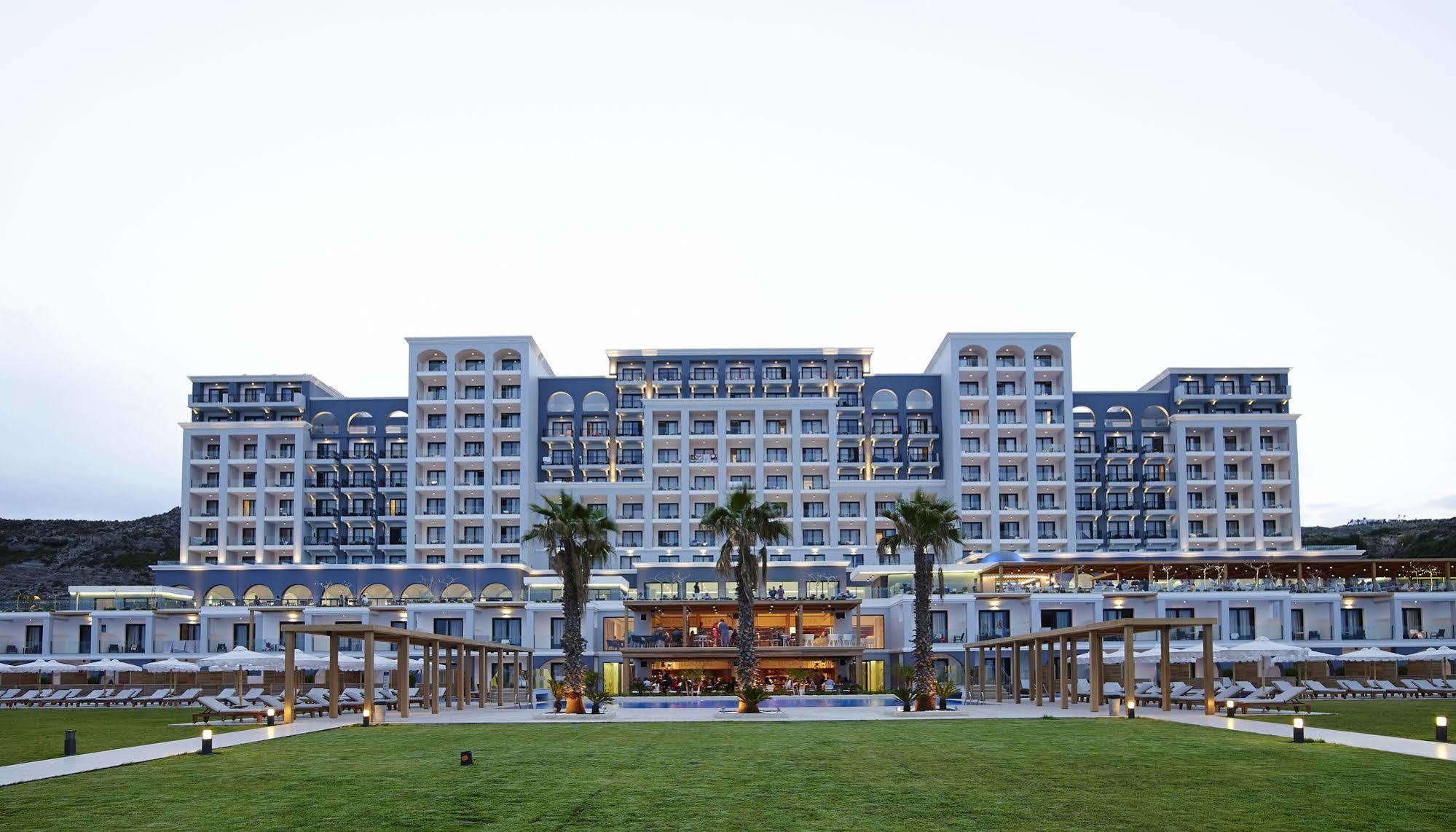 米斯塔阿里拉温泉度假酒店 法里拉基 外观 照片 The hotel