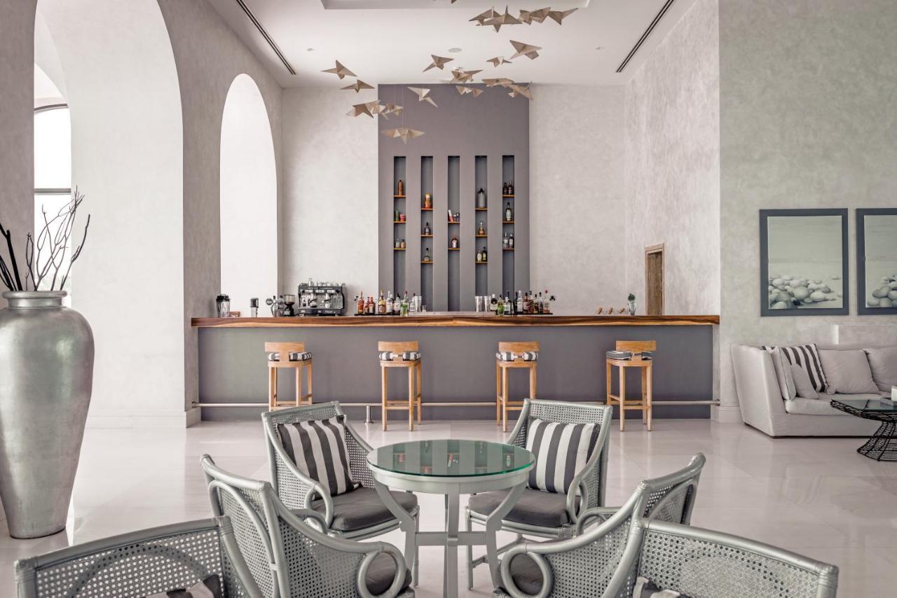 米斯塔阿里拉温泉度假酒店 法里拉基 外观 照片 The bar at the hotel